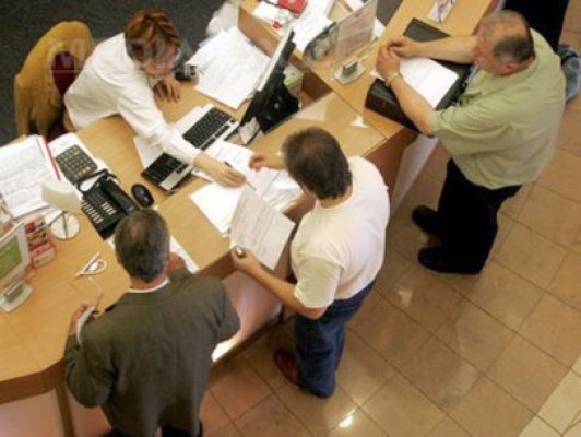 Programul băncilor în perioada sărbătorilor de Paşte